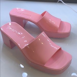 Steve Madden Harlin Jelly Sandals